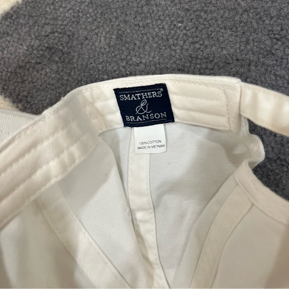 smathers and branson white and blue needlepoint bride hat - Picture 2 of 3